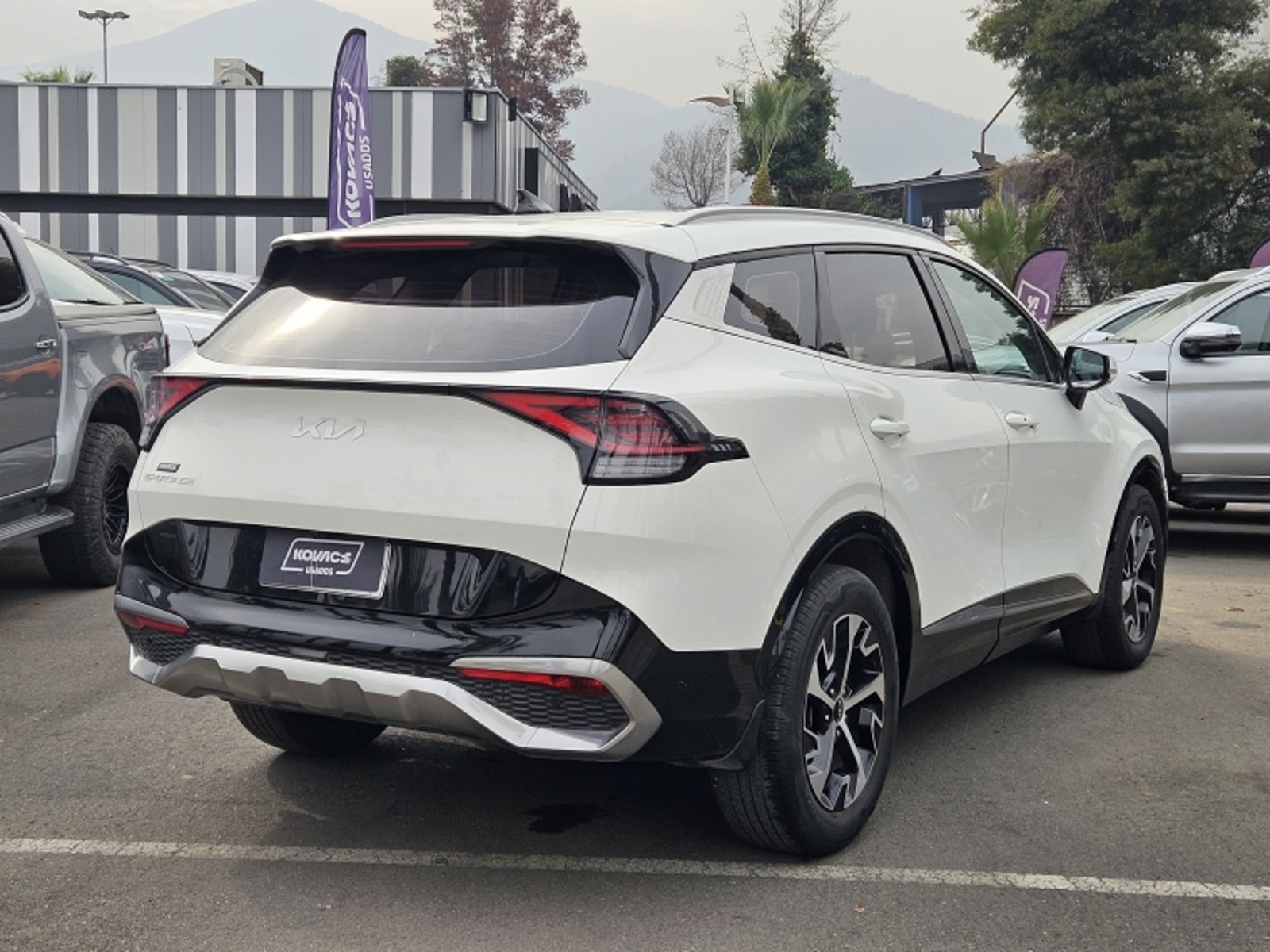 Kia SPORTAGE SPORTAGE EX 2.0 8AT DSL CI 2022 - Imagen 4 de 20