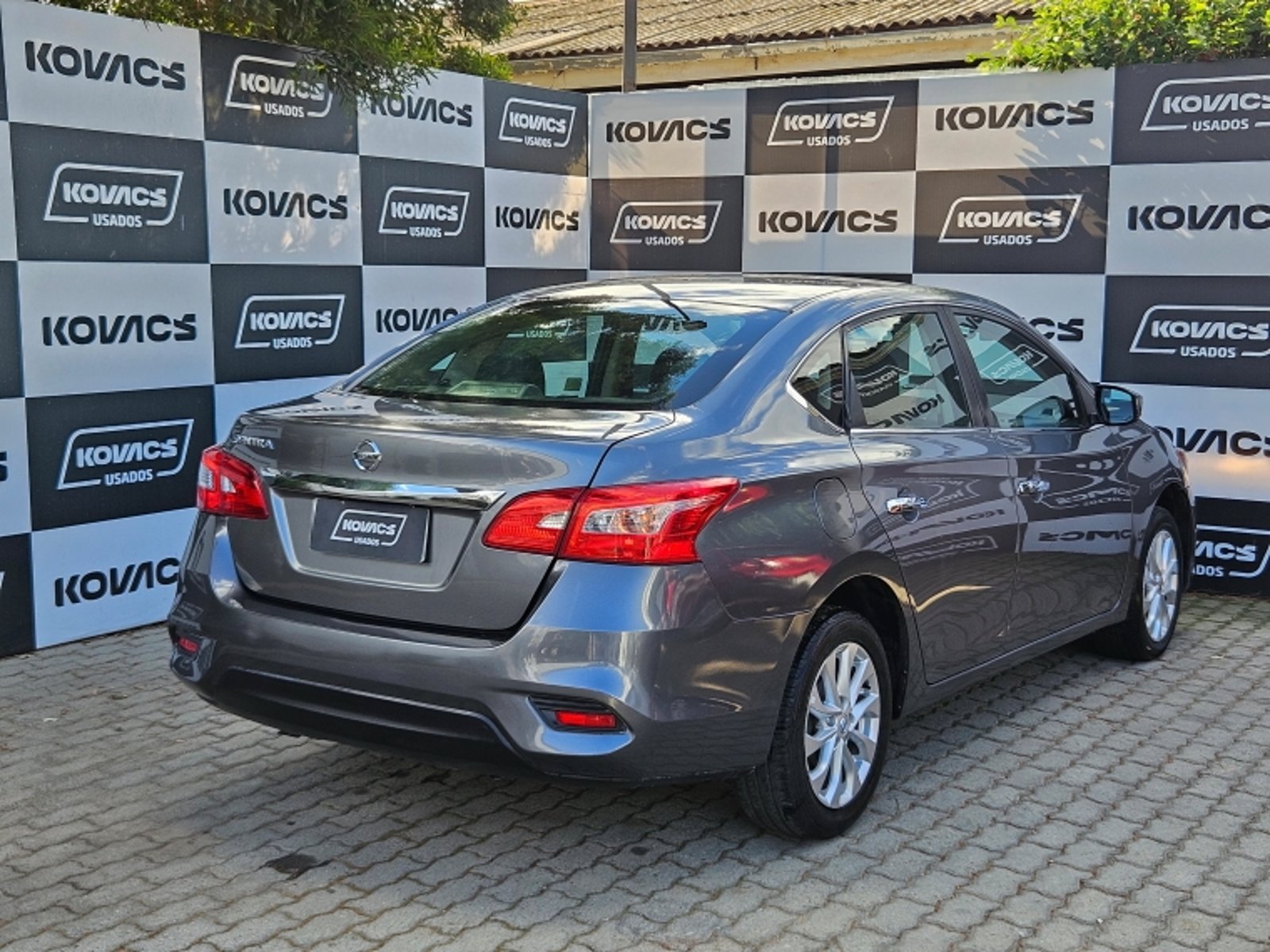 Nissan SENTRA SENTRA B17 1.8 2021 - Foto 5 de 17
