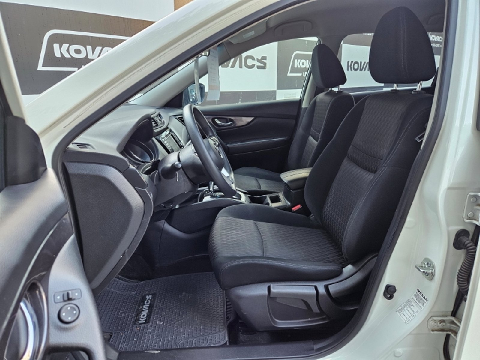 Nissan X-TRAIL 2.5  SENSE  AT 2022 - Imagen 14 de 19