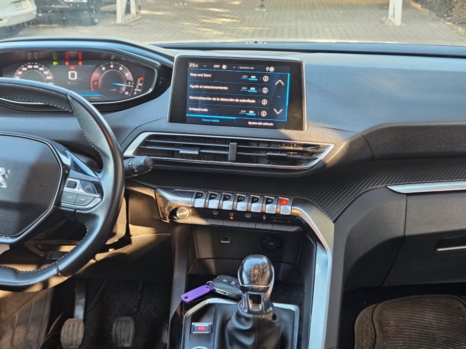 Peugeot 3008 1.2 ACTIVE PACK PURETECH 130 MT 2022 - Imagen 7 de 19