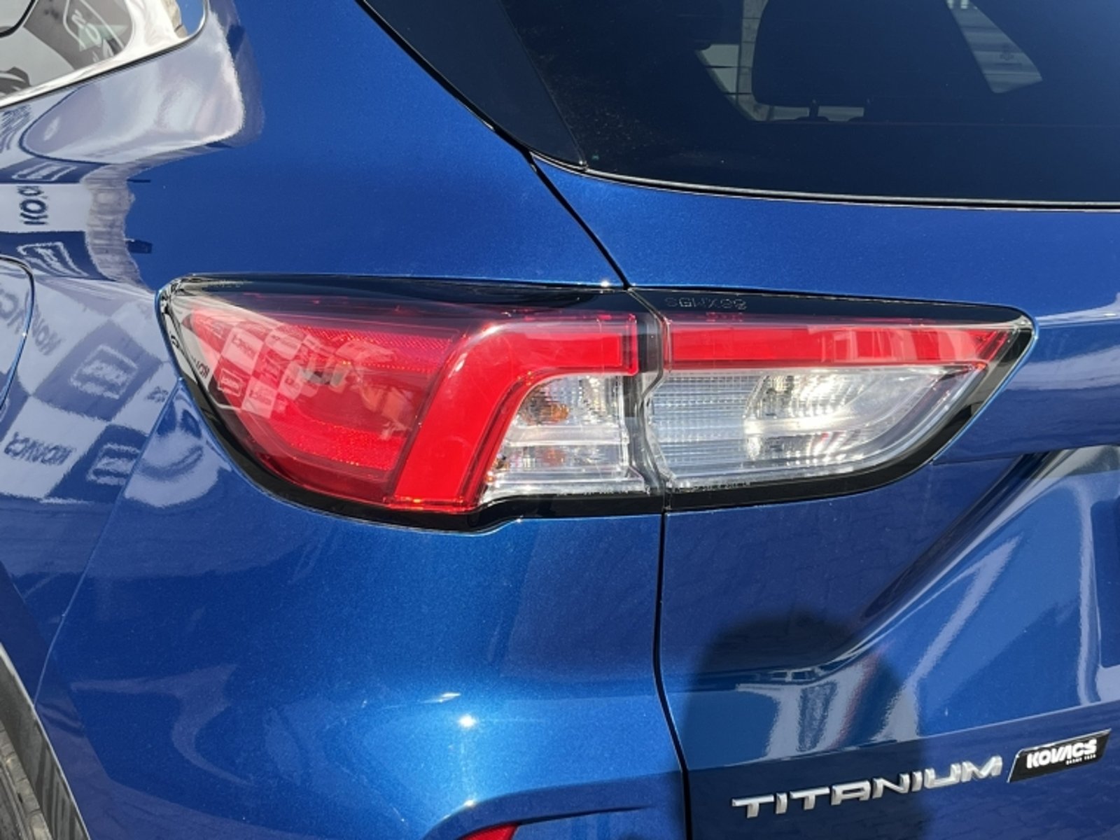 Ford ESCAPE 2.5 TITANIUM HEV AT 4X4 HIBRIDO 2023 - Imagen 11 de 20