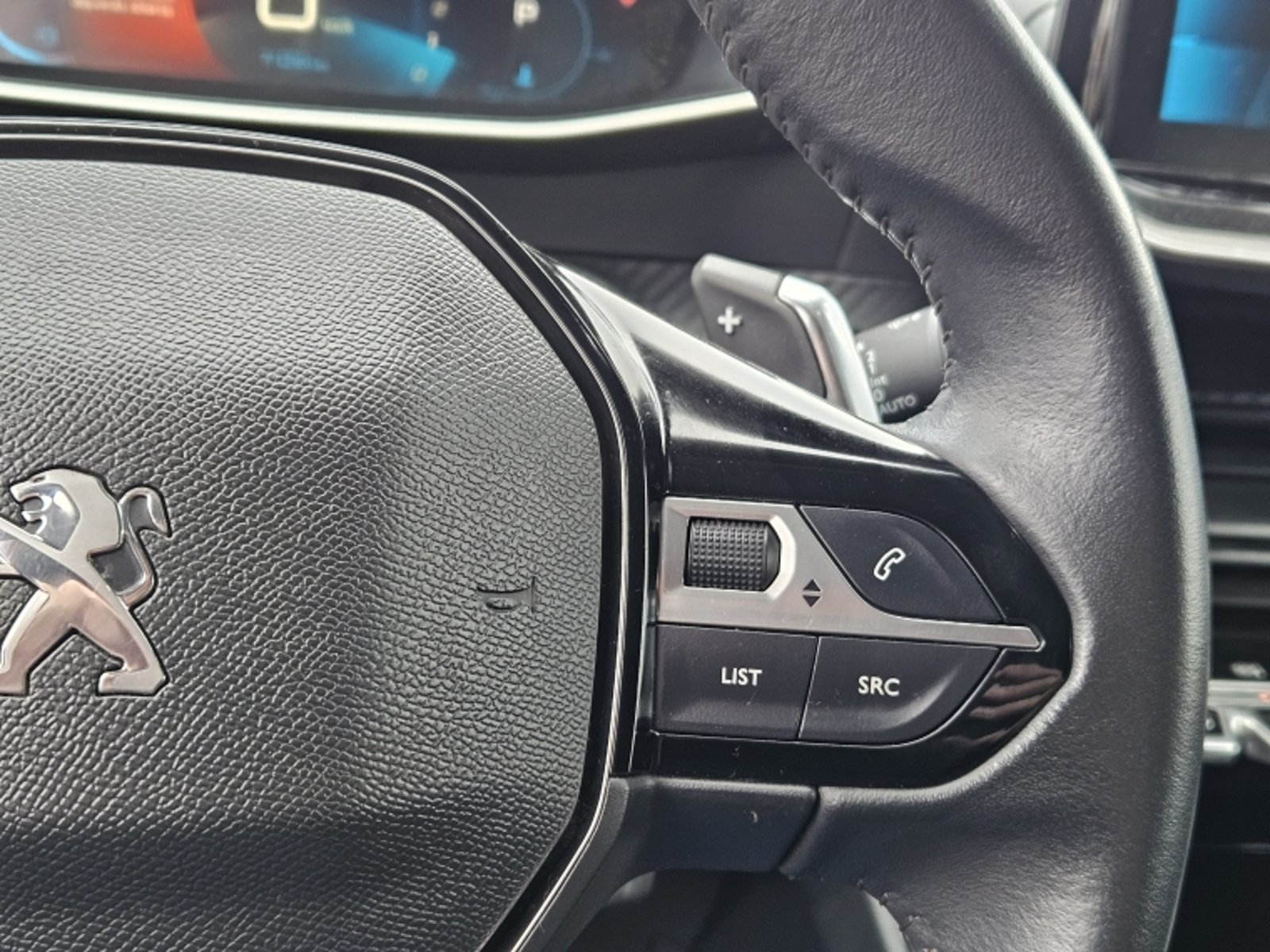 PEUGEOT 2008 1.2 ALLURE PACK PURETECH 130 AT 2008 - Imagen 19 de 20