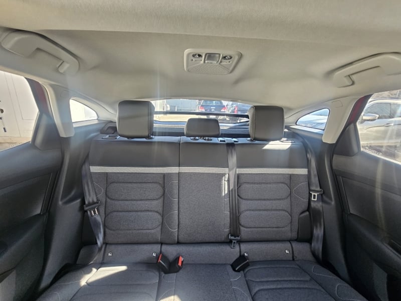 Citroën C-4 PURETECH 130 EAT8 FEEL PACK 2023 - Imagen 18 de 20