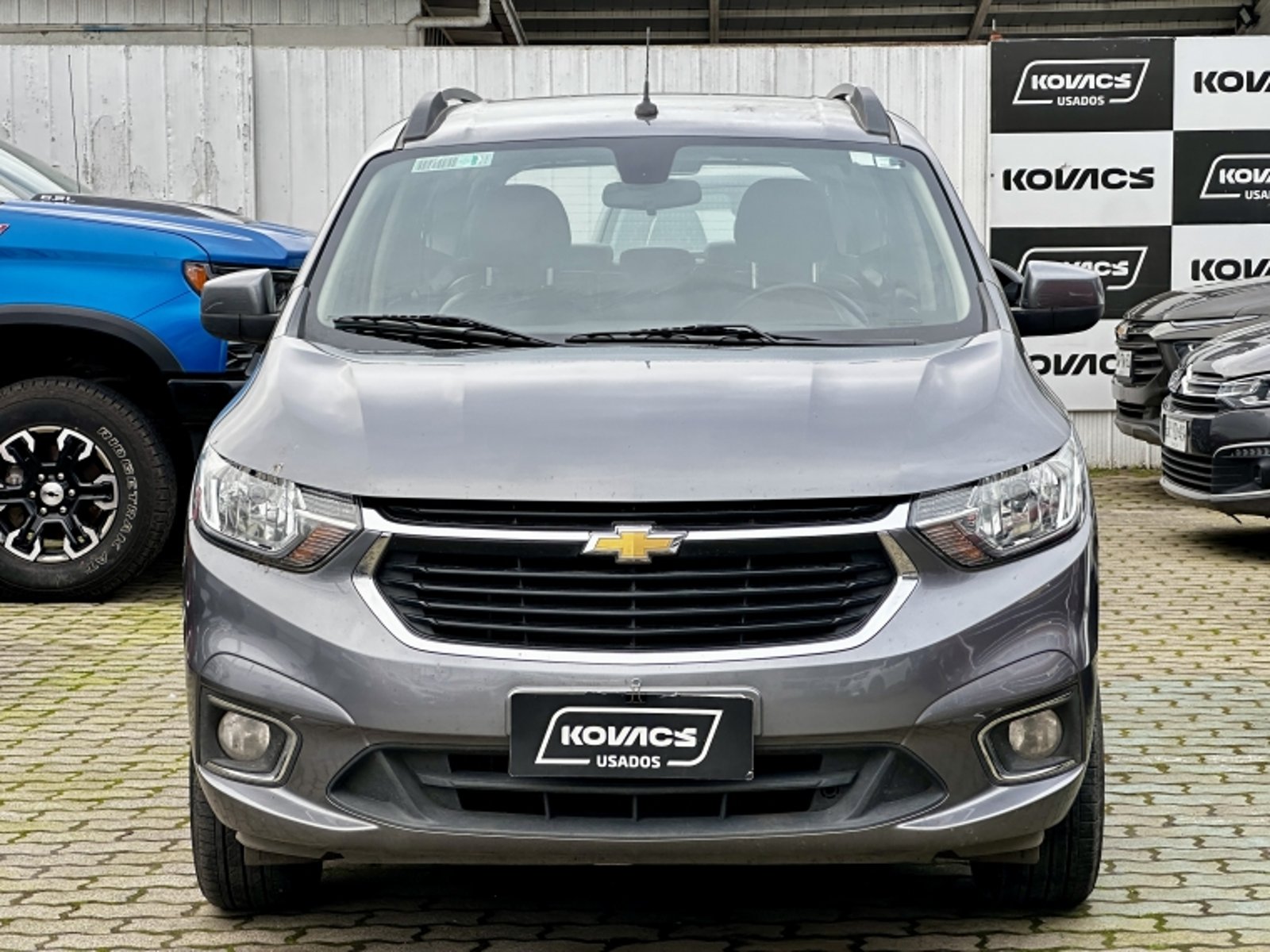 Chevrolet SPIN 1.8 MT 2021 - Foto 2 de 18