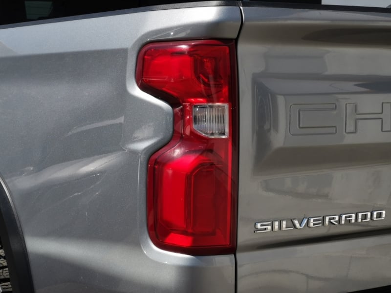 Chevrolet SILVERADO 6.2 ZR2 AT 4X4 2024 - Imagen 7 de 19