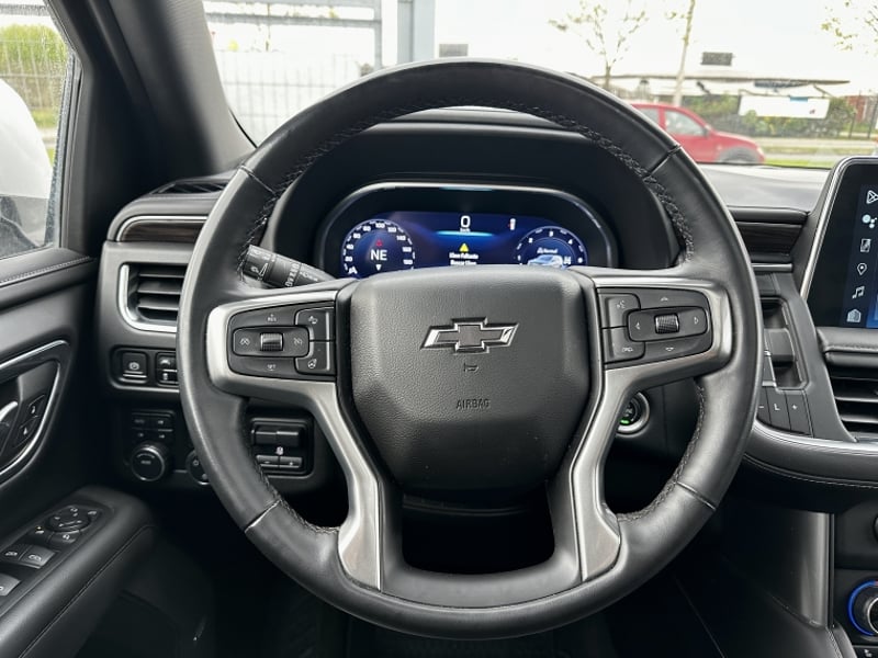 Chevrolet SUBURBAN 5.3 Z71 AT 4X4 2024 - Imagen 10 de 20