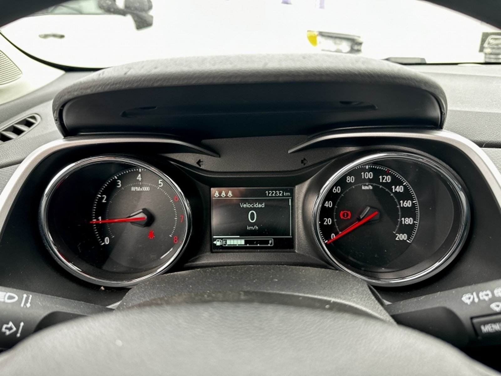CHEVROLET TRACKER 1.2T 2024 - Imagen 11 de 20