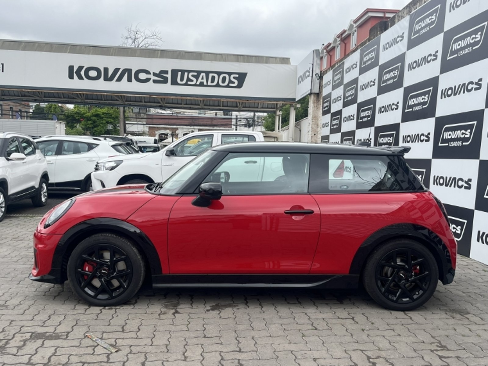 Mini COOPER 2.0 JCW SPITFIRE 3P AT 2026 - Foto 2 de 20
