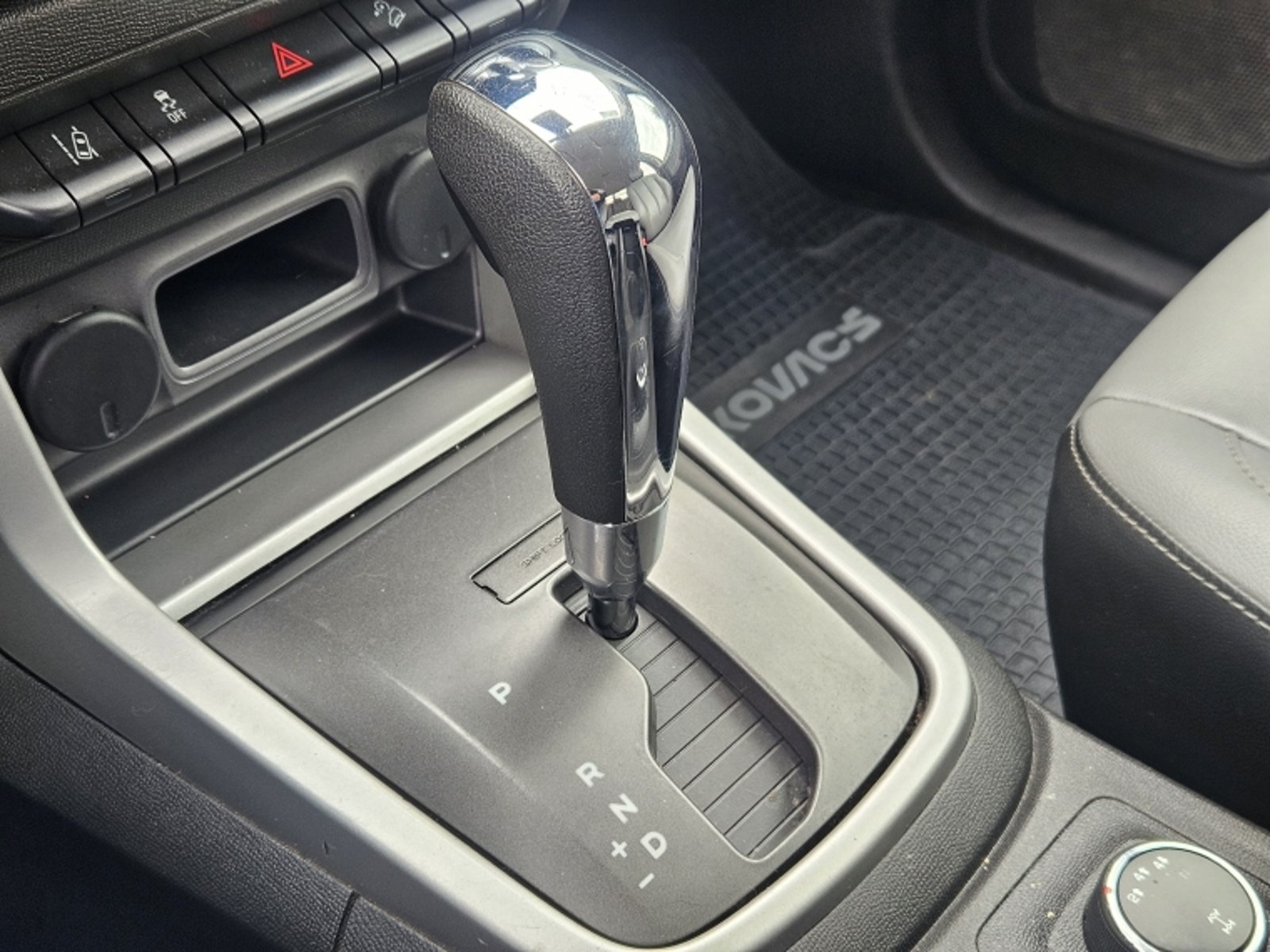 Chevrolet COLORADO LTZ DOB CAB 4X4 2.8 AT 2023 - Imagen 18 de 20