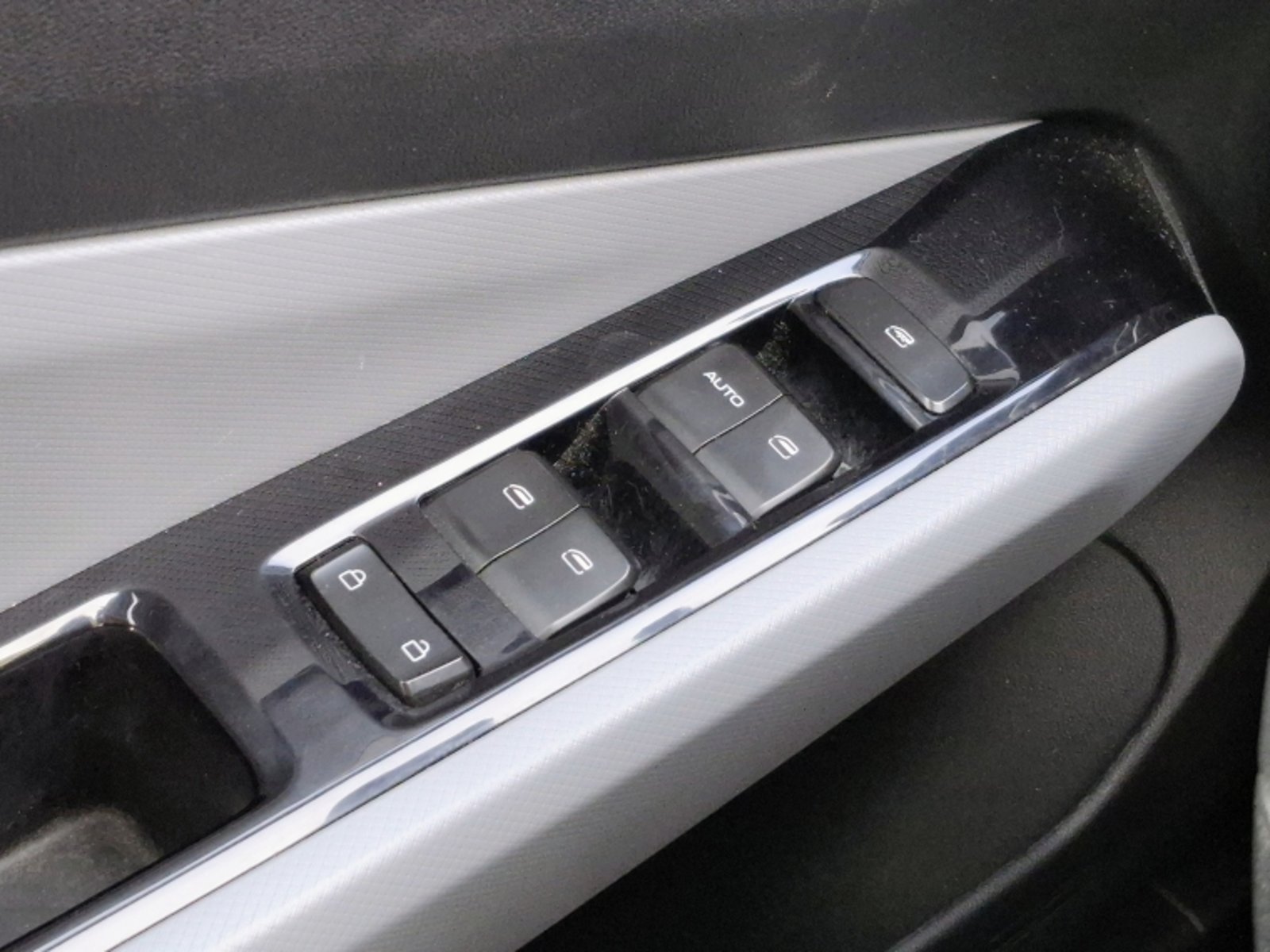 CHEVROLET SAIL LTZ MT 2024 - Imagen 9 de 20