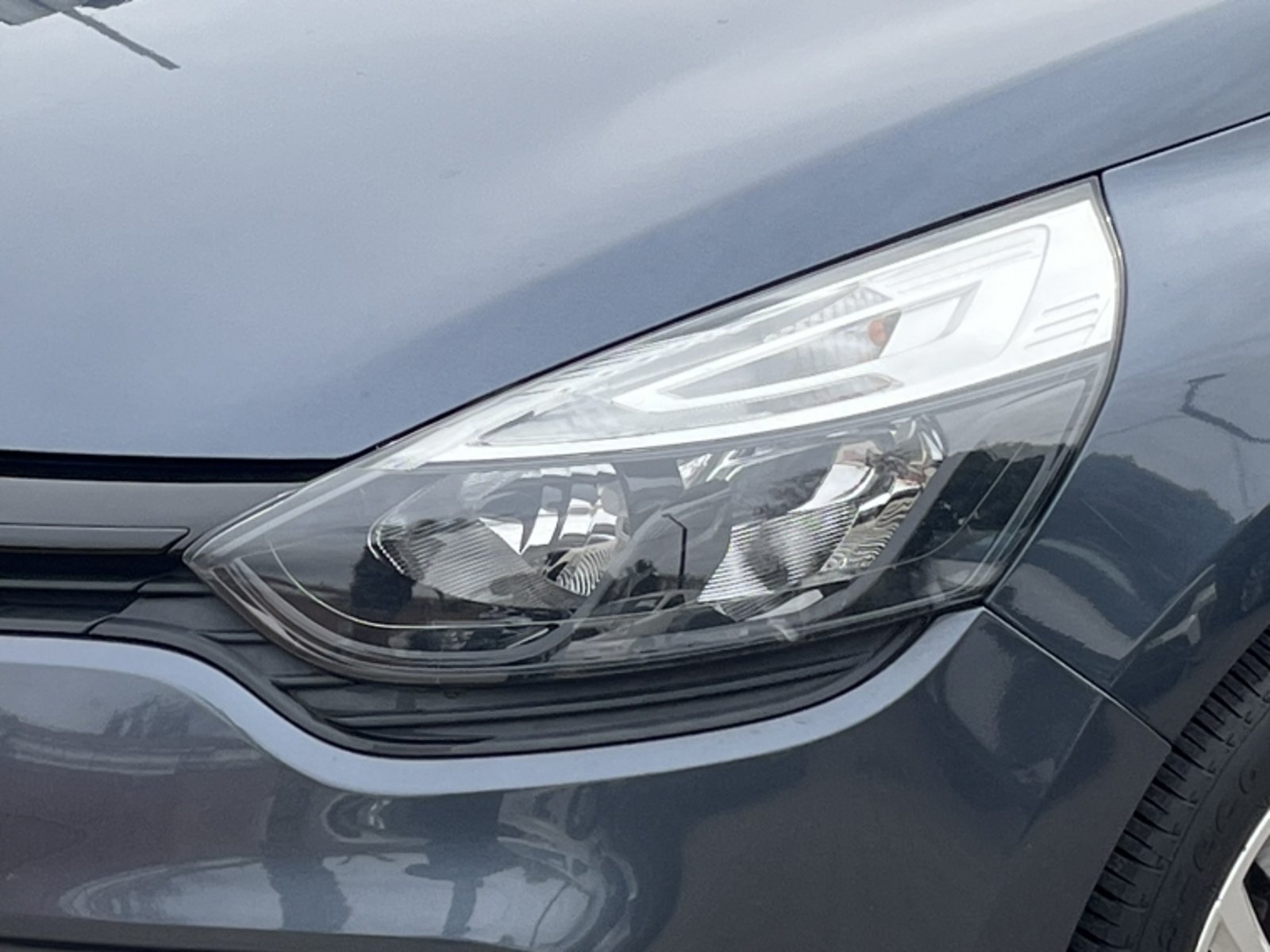 Renault CLIO 1.2 EXPRESSION MT 2020 - Imagen 9 de 20