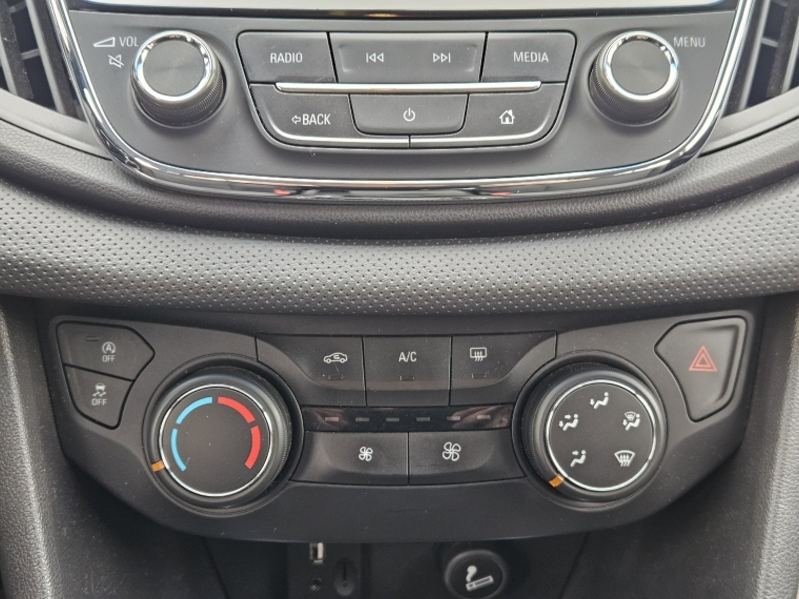 Chevrolet CAVALIER 1.5 PREMIER AT 2019 - Imagen 12 de 18