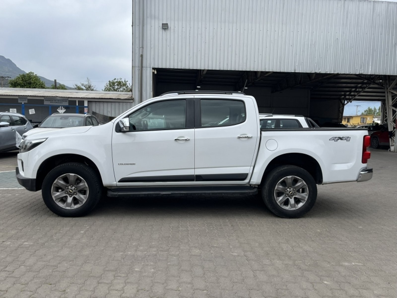 Chevrolet COLORADO LTZ 4WD 2.8 AT 2023 - Foto 2 de 20