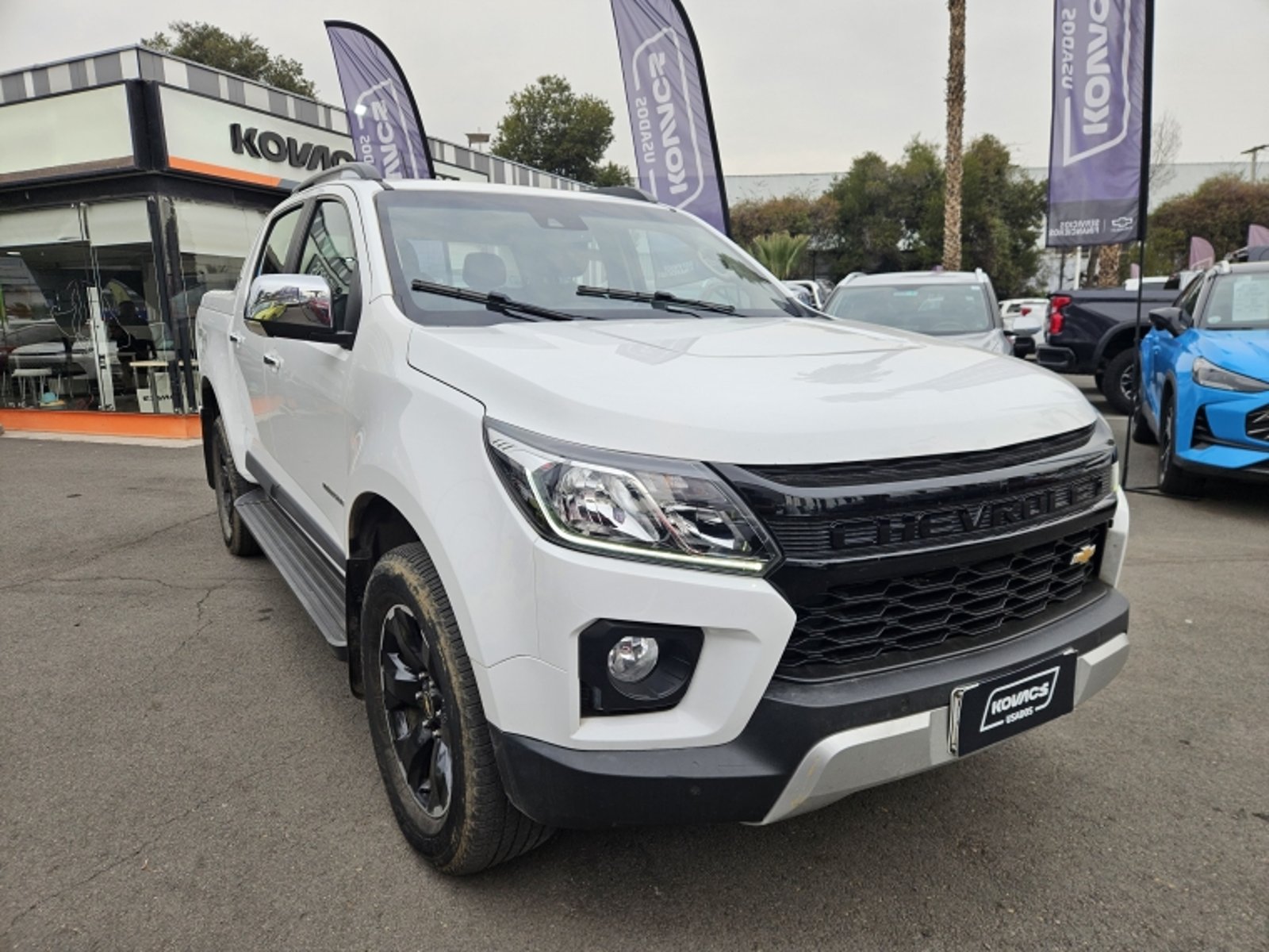 Chevrolet COLORADO HIGH COUNTRY 4X4 2.8 AT 2023 - Imagen 3 de 20