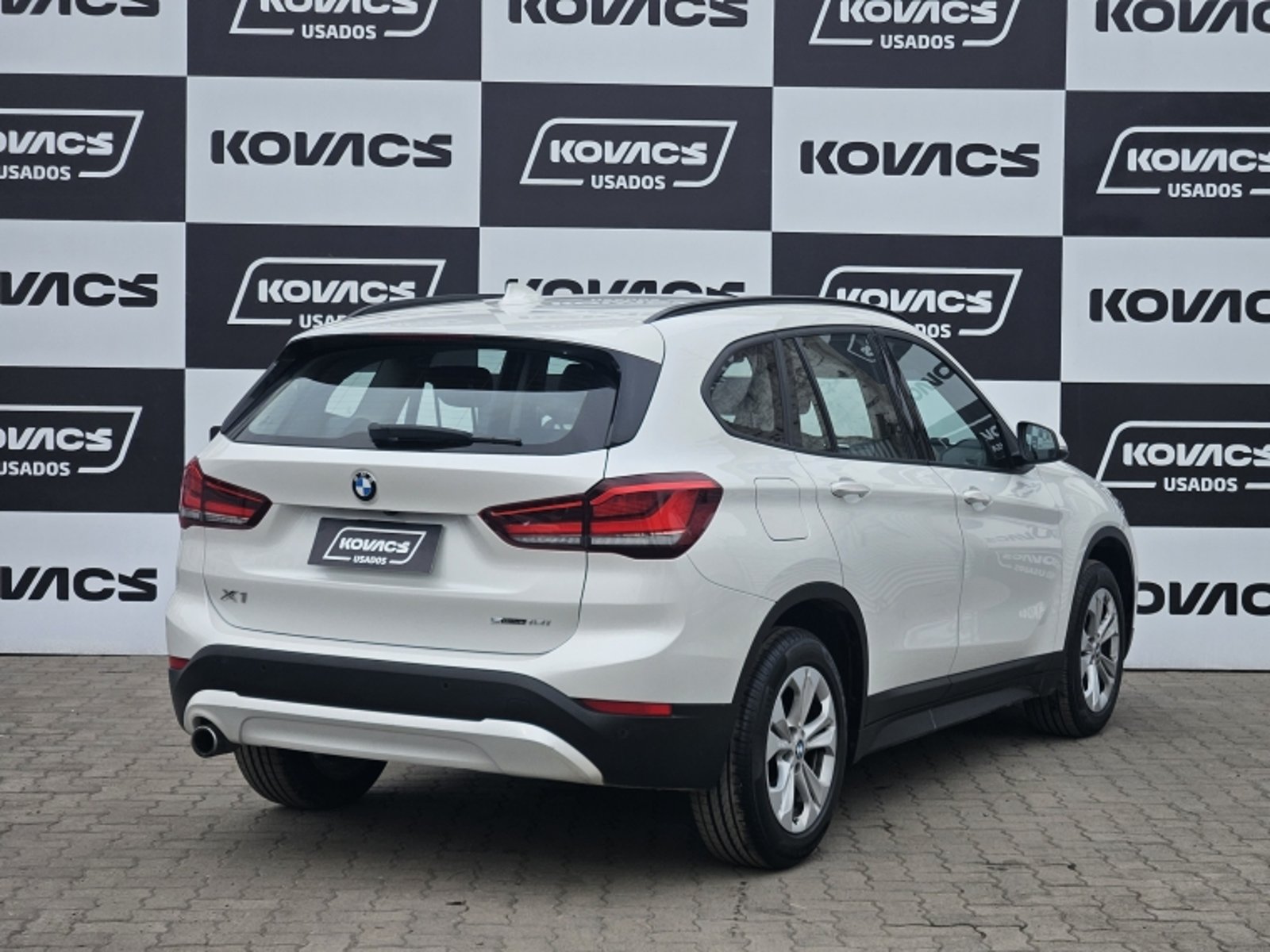 BMW X1 1.5 SDRIVE18I COMFORT AT 2022 - Imagen 4 de 20