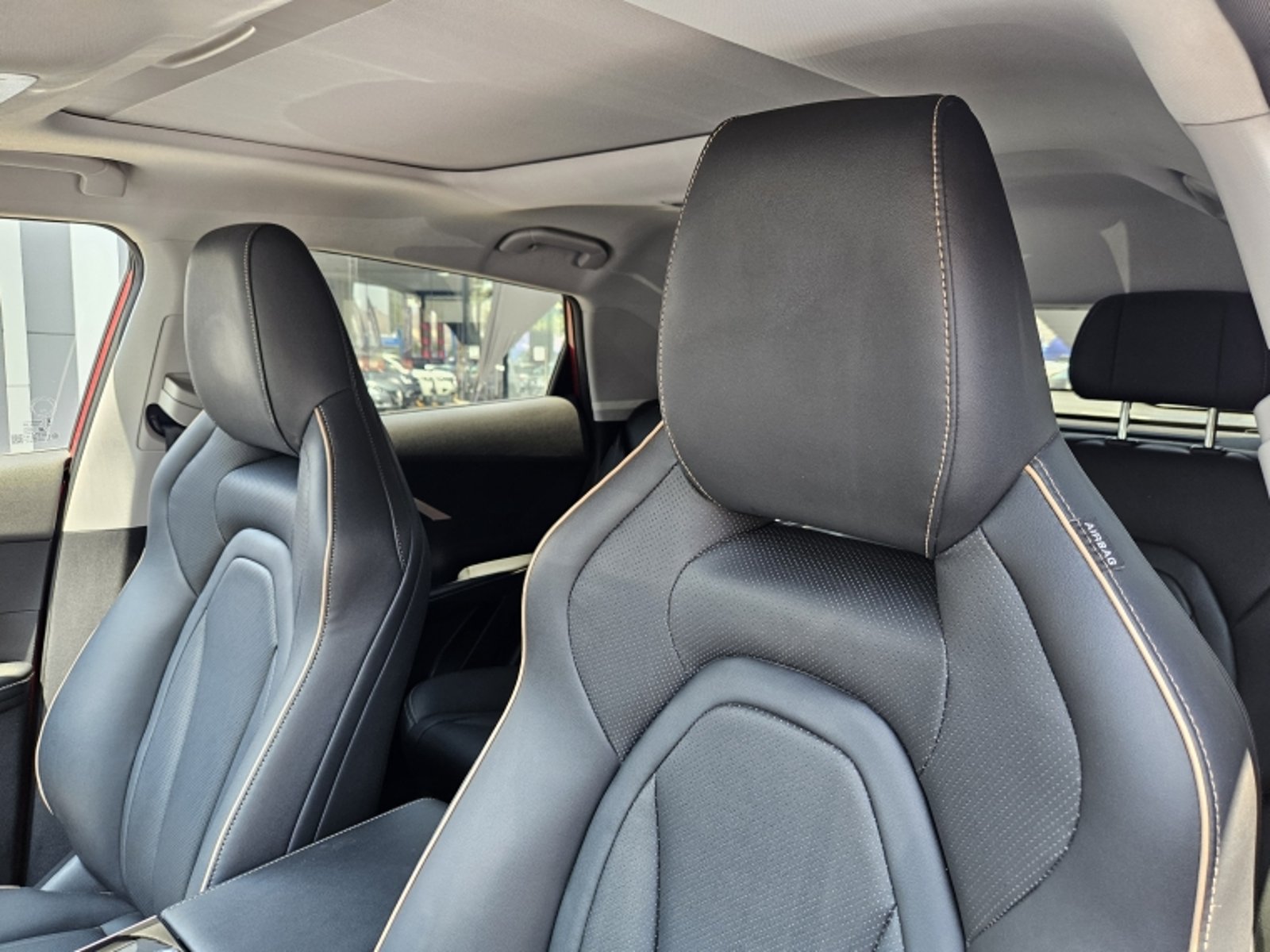 OMODA C5 1.6T PRESTIGE 2024 - Imagen 12 de 20