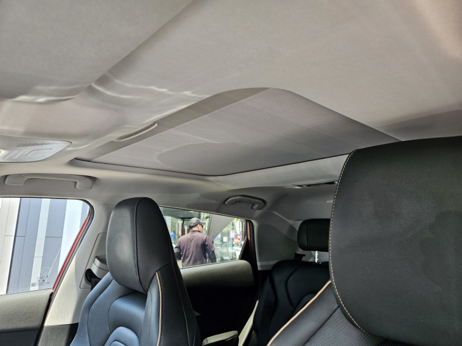 OMODA C5 1.6T PRESTIGE 2024 - Imagen 16 de 20