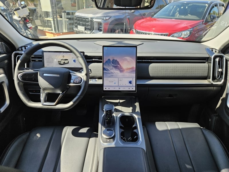 Jaecoo J7 1.6 T ELEMENTAL AT 2025 - Imagen 9 de 20