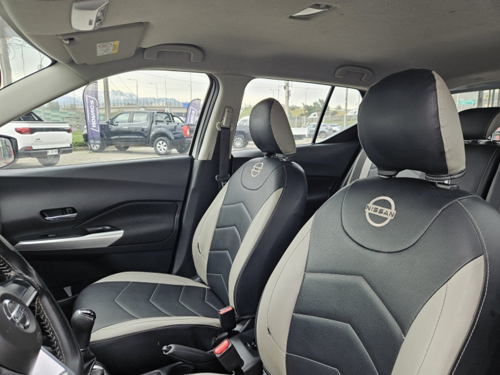 Nissan KICKS KICKS 1.6 2022 - Imagen 16 de 18