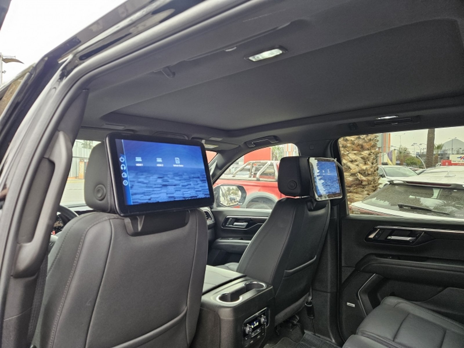 Chevrolet TAHOE Z71 5.3 AUT 4X4 2025 - Imagen 12 de 20