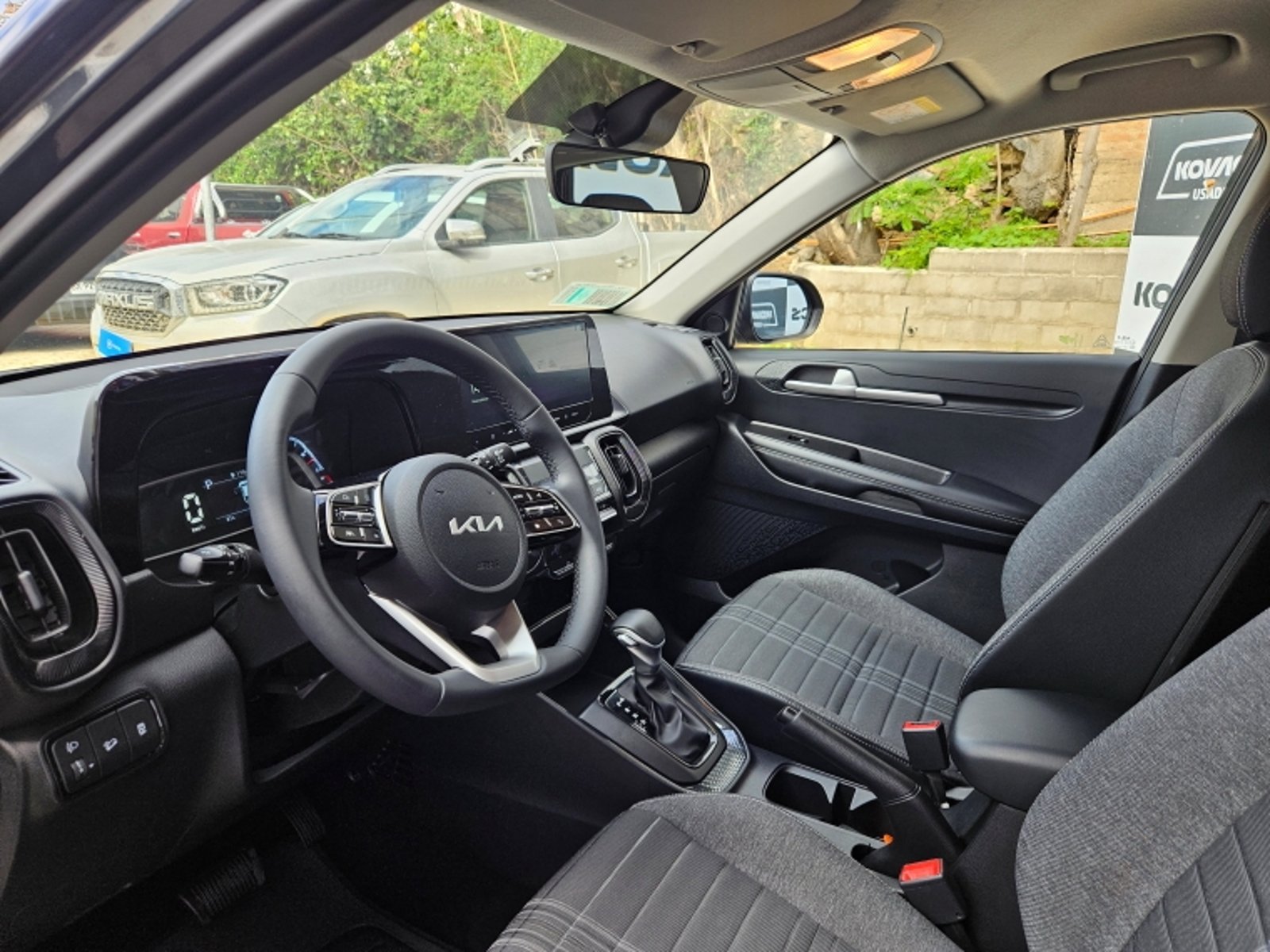 Kia SONET 1.5 EX AT FULL 2026 - Imagen 8 de 15