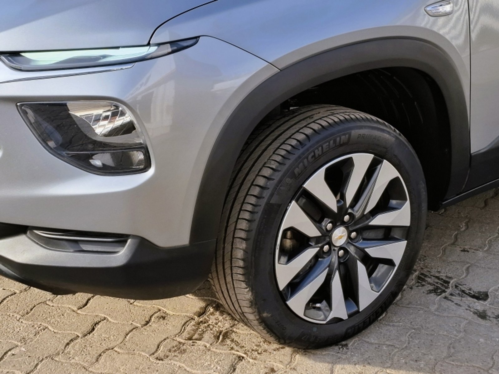 CHEVROLET MONTANA LT MT 2024 - Imagen 6 de 20