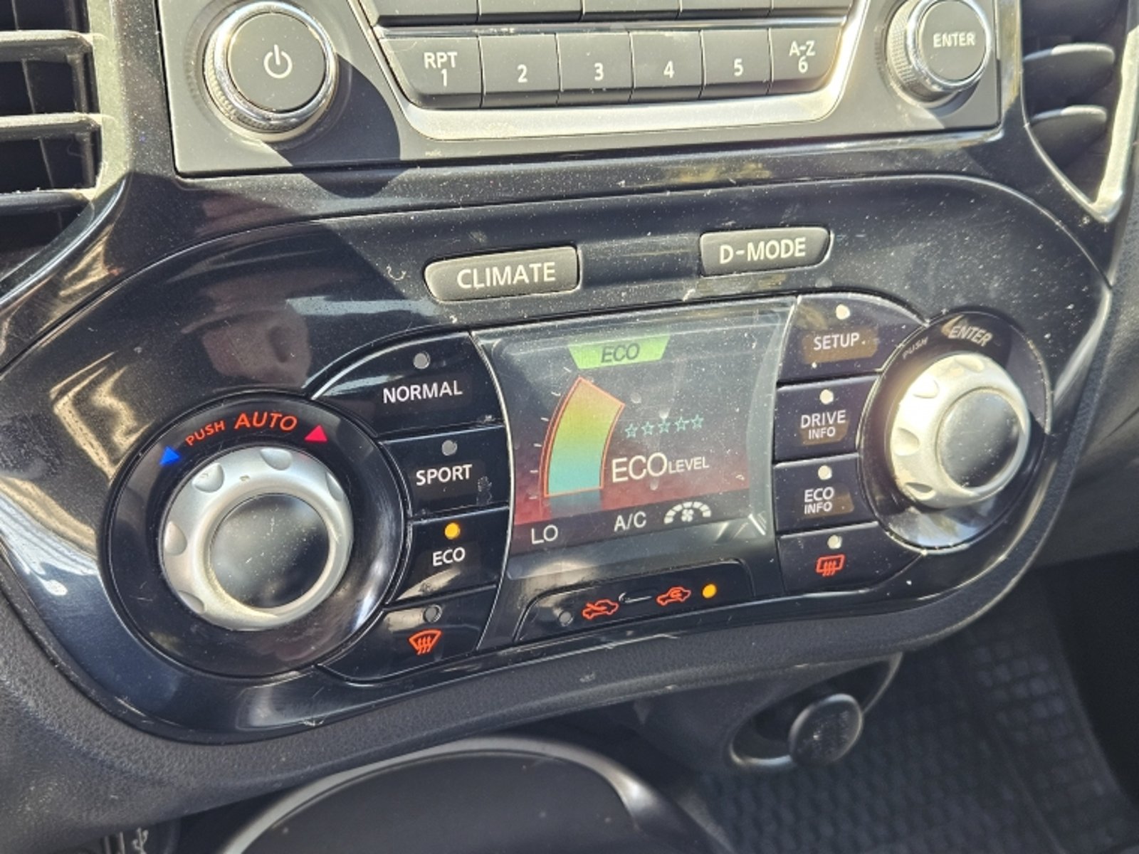 NISSAN JUKE EXCLUSIVE 1.6 MT 2018 - Imagen 19 de 20
