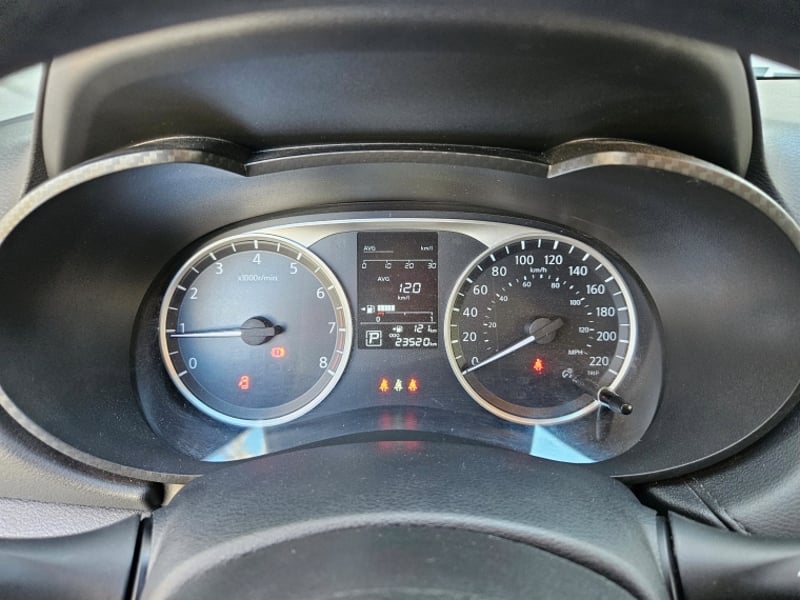 Nissan VERSA 1.6 SENSE AT 2024 - Imagen 16 de 19