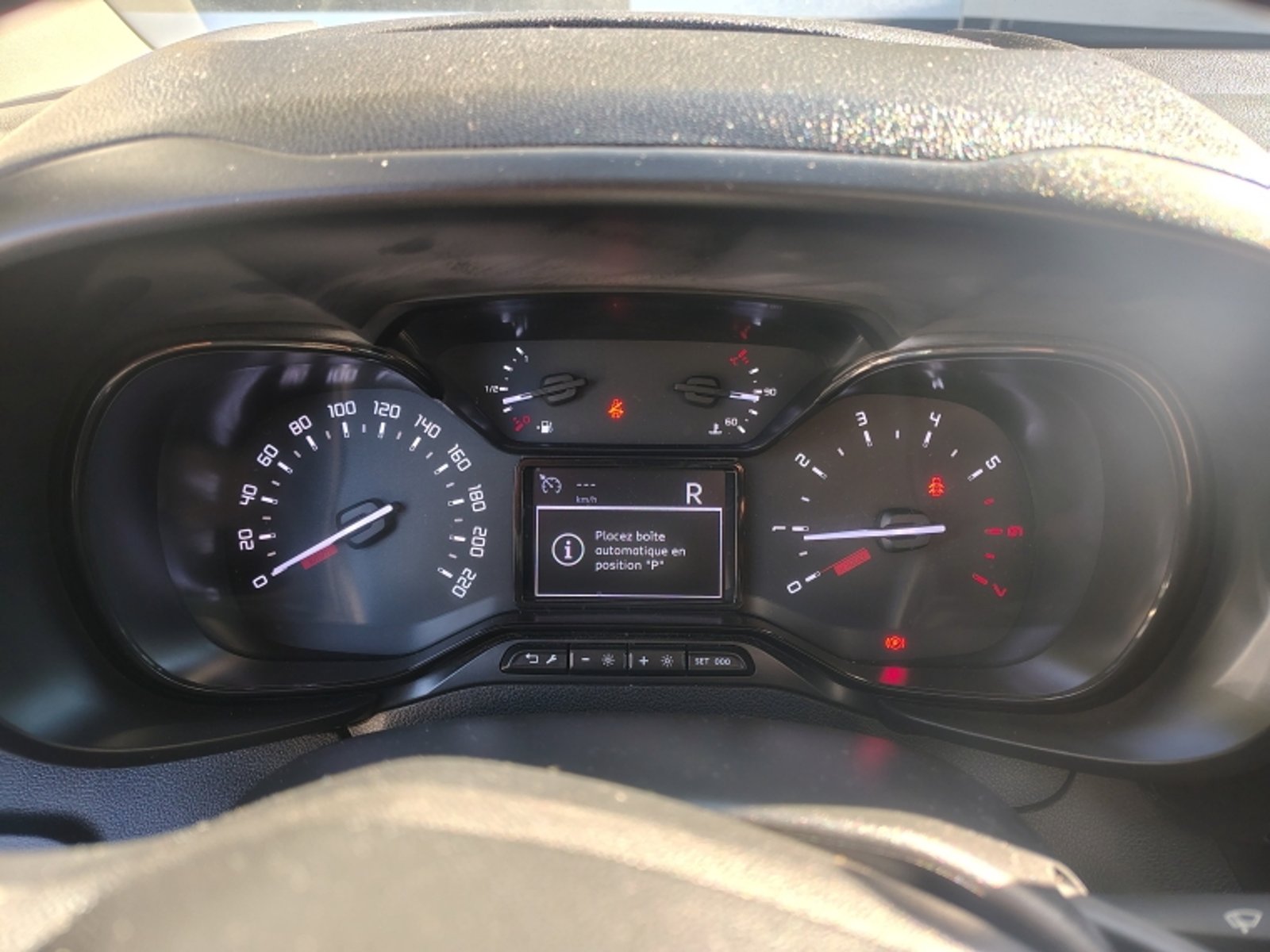 CITROEN BERLINGO NEW BERLINGO 3 1.5 AUT 2023 - Imagen 18 de 18