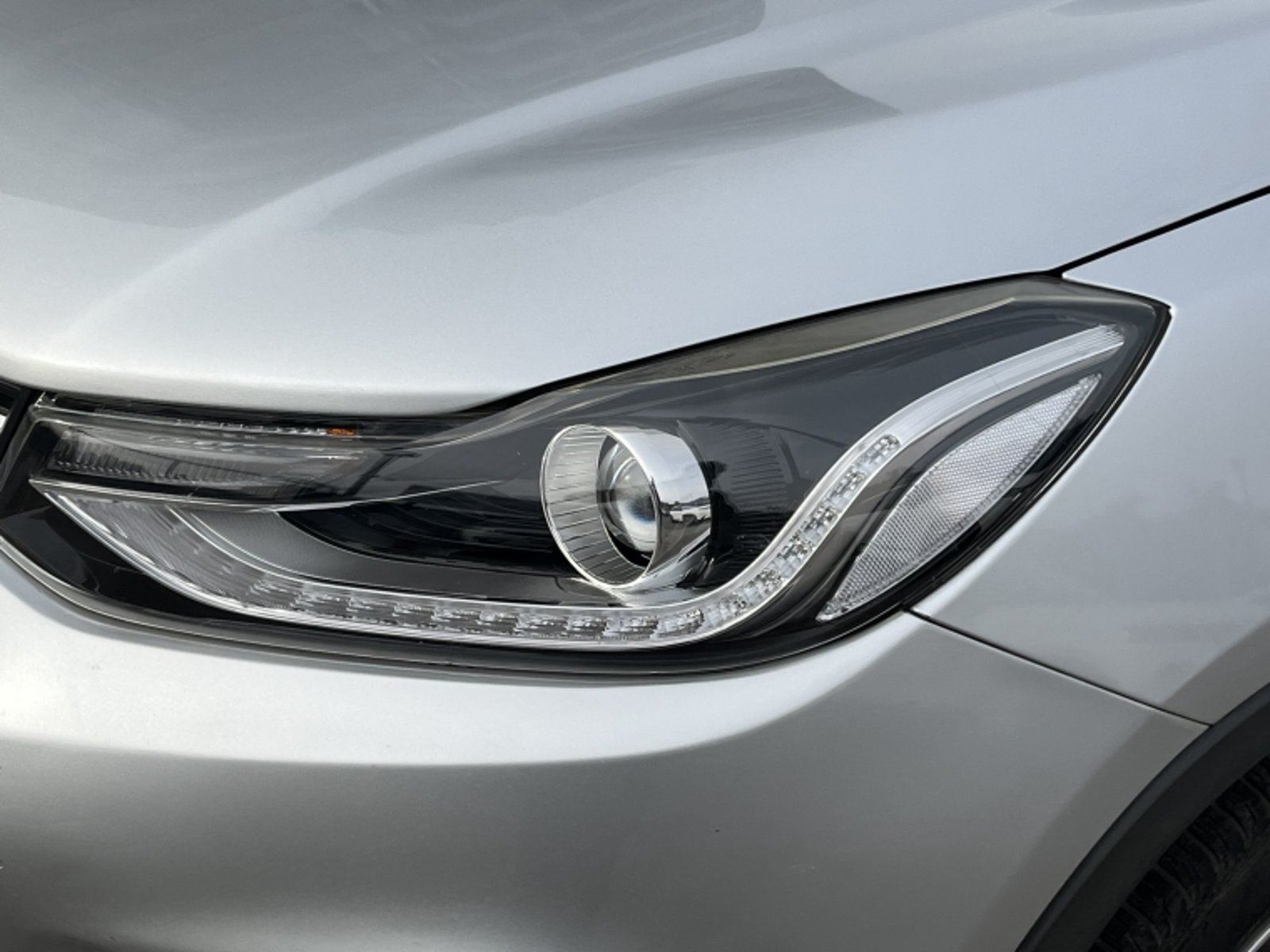 CHEVROLET TRACKER TRACKER LT 1.8 2018 - Imagen 12 de 20