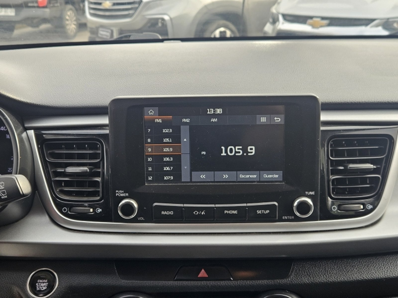 KIA RIO 5 EX 1.4 MT 2021 - Imagen 10 de 20