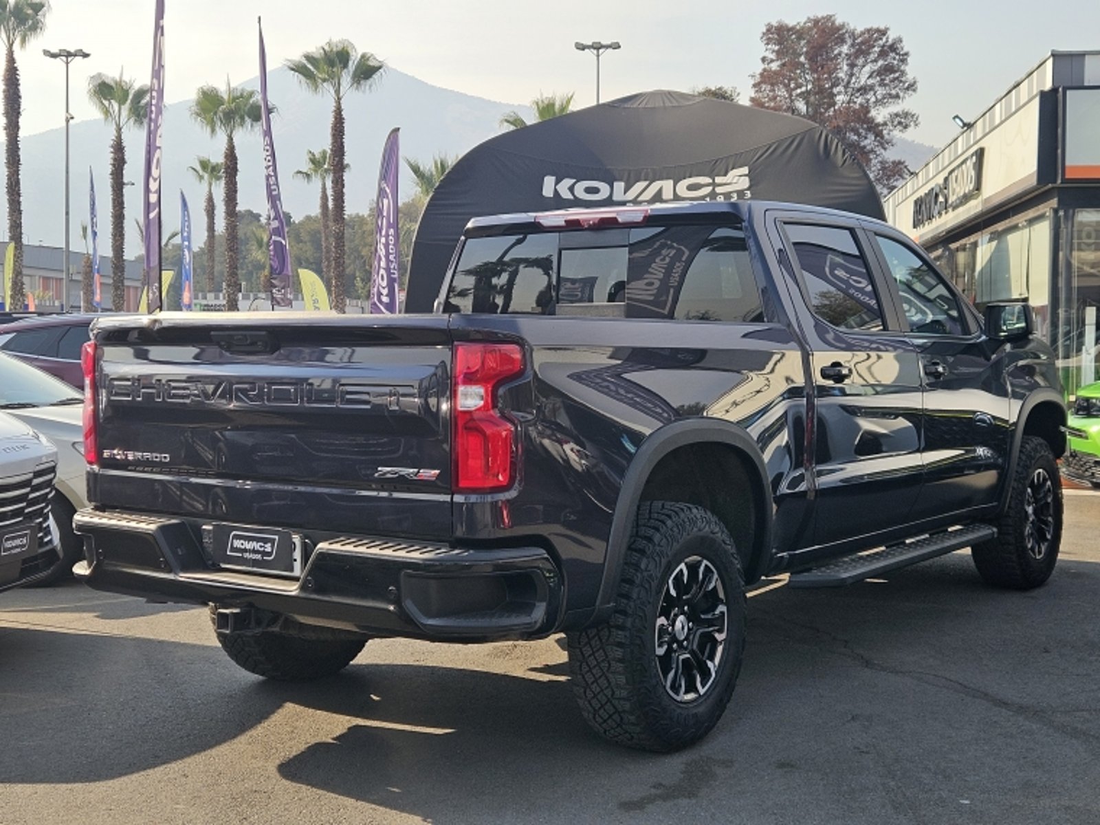 Chevrolet SILVERADO ZR2 6.2 AUT 2025 - Imagen 4 de 20
