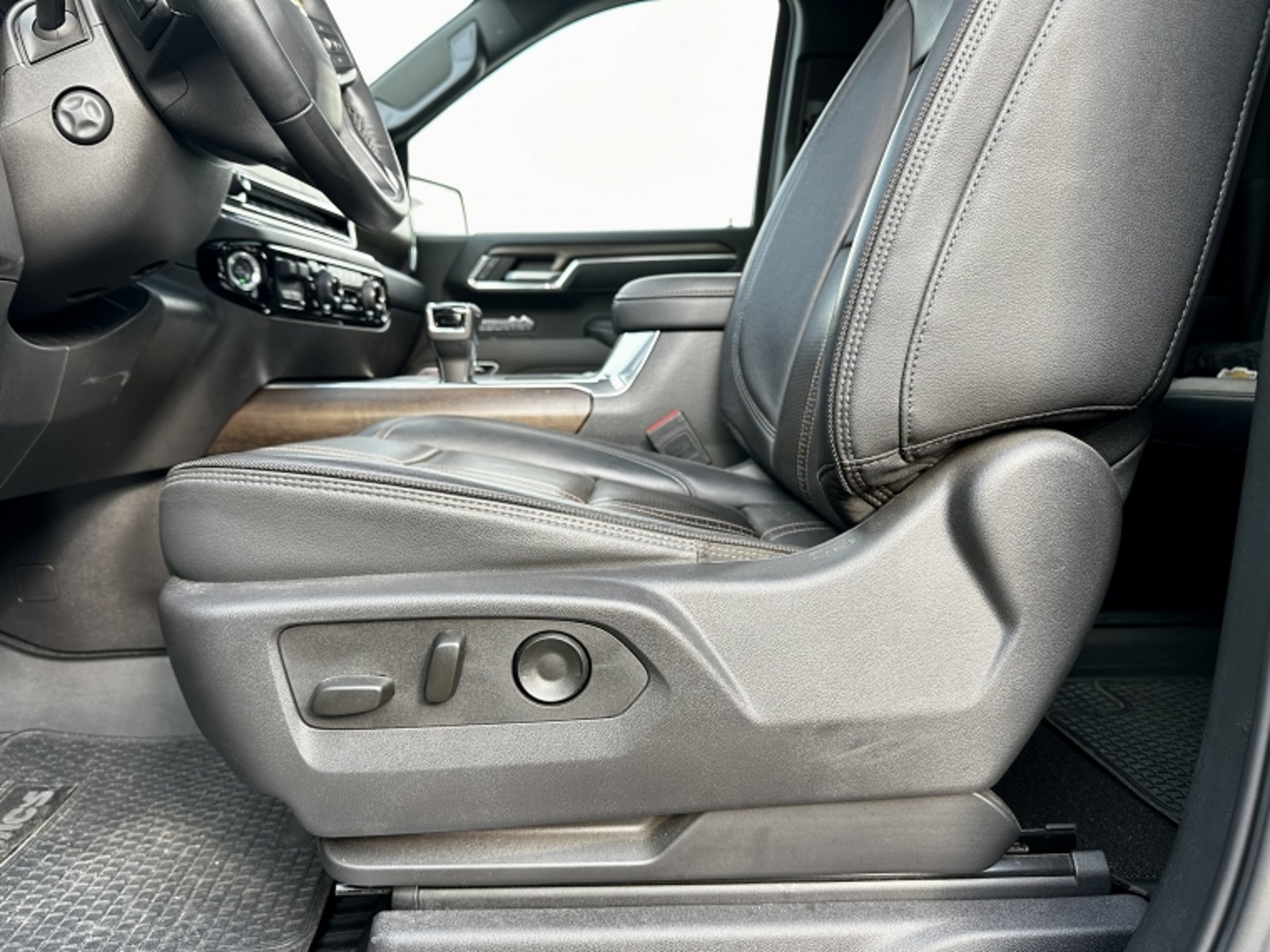 CHEVROLET SILVERADO 3.0 AUT 2025 - Imagen 17 de 20
