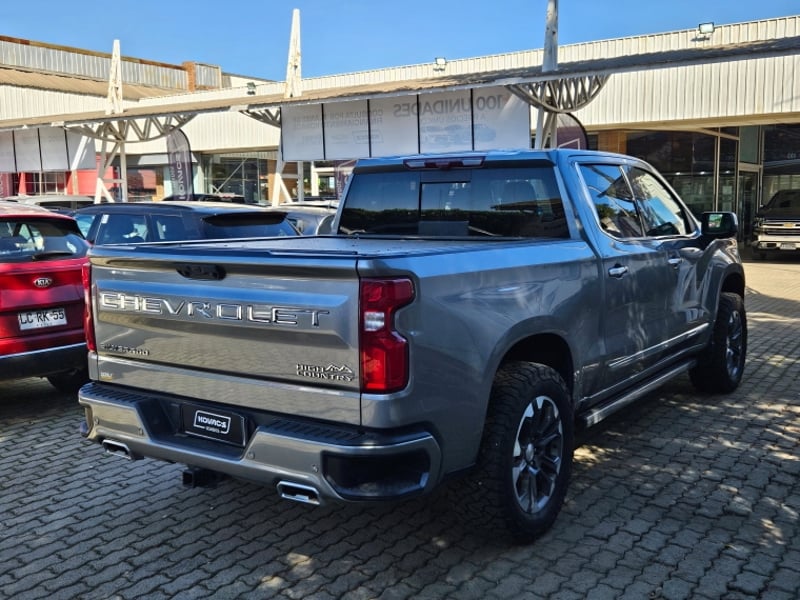Chevrolet SILVERADO SILVERADO 4X4 3.0L AUT 2025 - Imagen 17 de 19