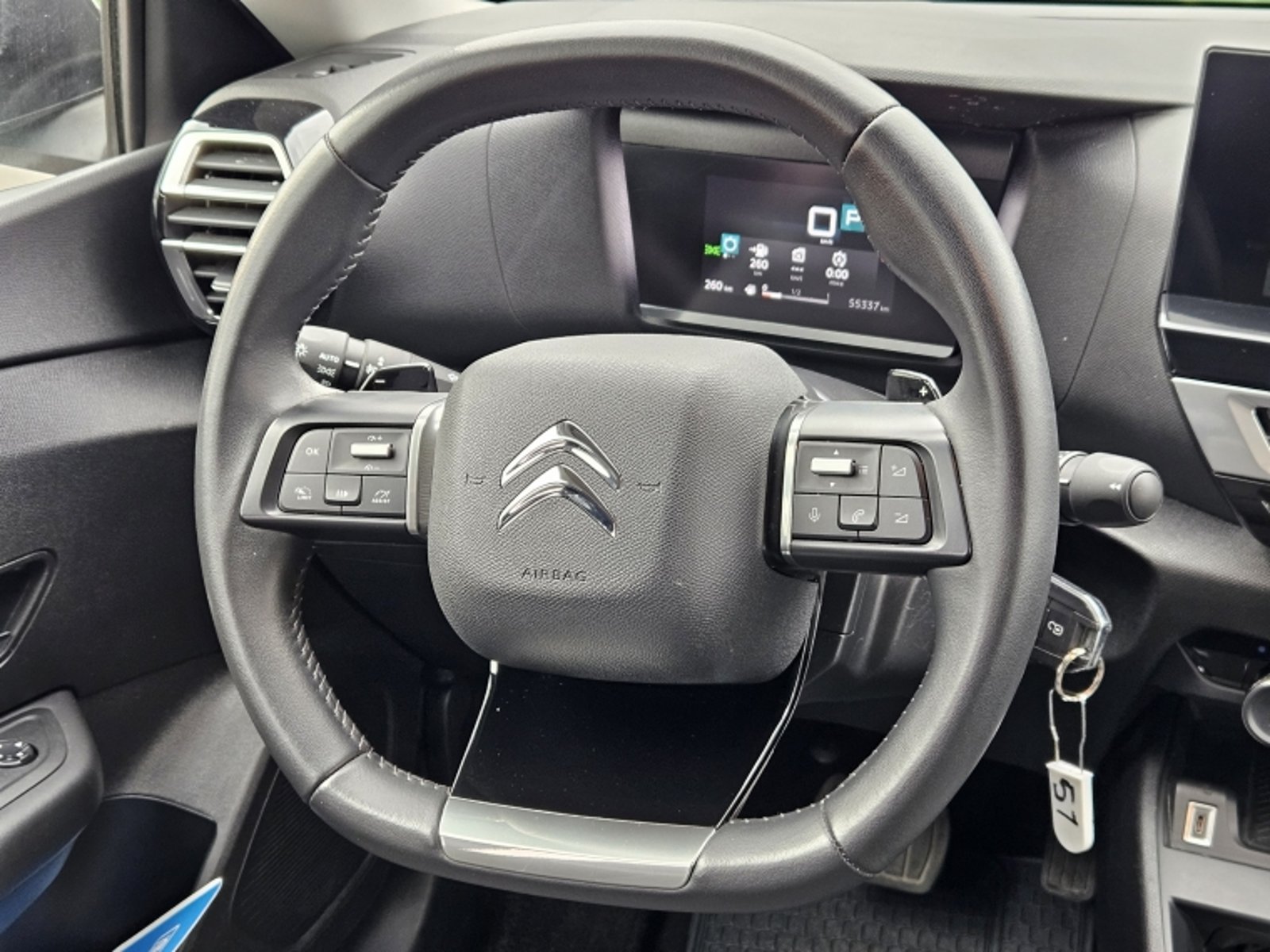 Citroën C-4 1.5 BLUEHDI 130 S&S EAT8 FEEL PACK AT DIESEL 2024 - Imagen 12 de 20