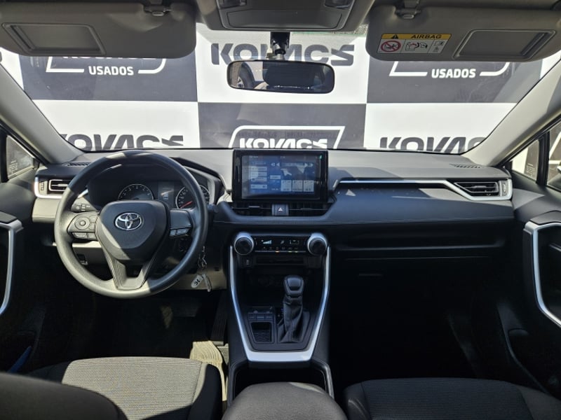 Toyota RAV4 2.0 LE AT 2024 - Imagen 8 de 20