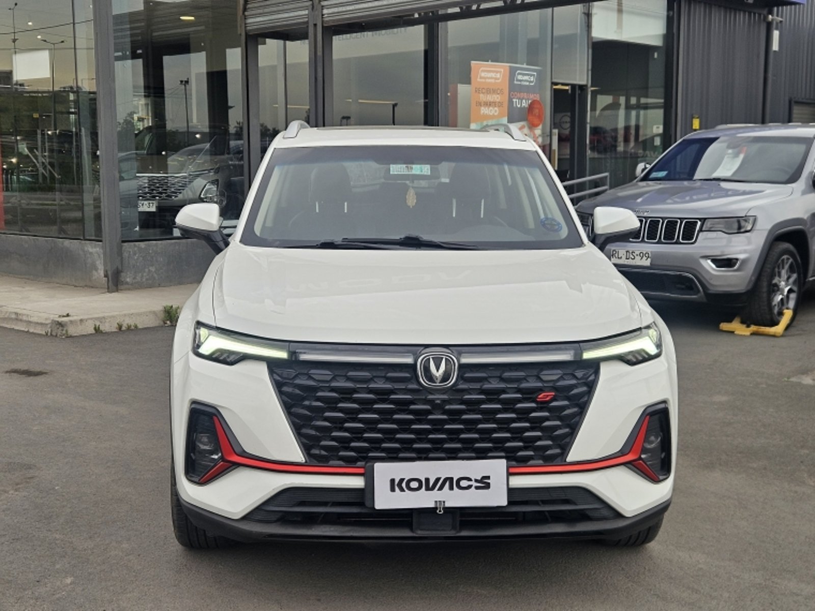 Changan CS35 PLUS LUXURY AT 1.4 2022 - Foto 2 de 20
