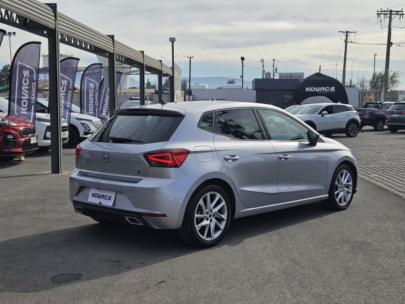 SEAT IBIZA 1.6 FR AT 2023 - Imagen 4 de 20