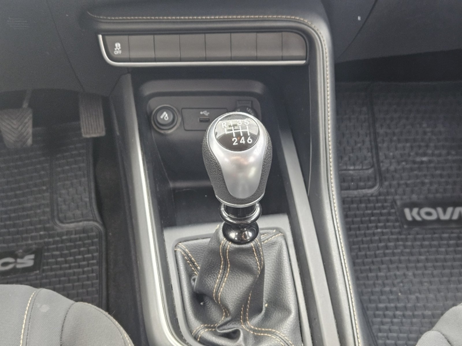 JAC S4 COMFORT MT 1.6 2022 - Imagen 12 de 19