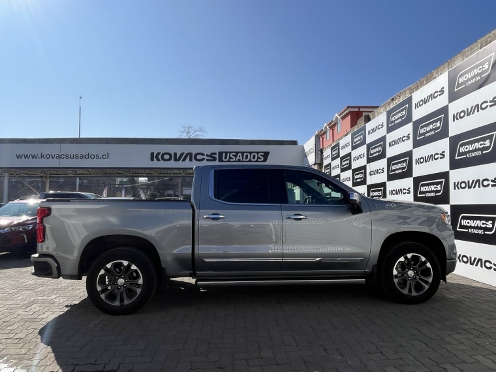 Chevrolet SILVERADO 3.0 TD HIGH COUNTRY AT 4X4 DIESEL 2025 - Imagen 6 de 20