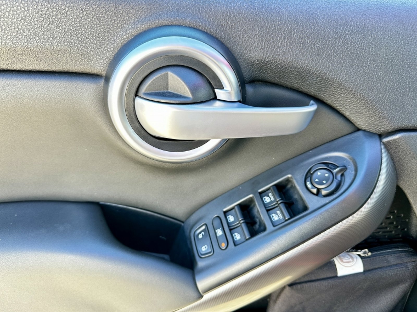 FIAT 500X Pop 1.4 1.6 X POP MT 2018 - Imagen 16 de 19