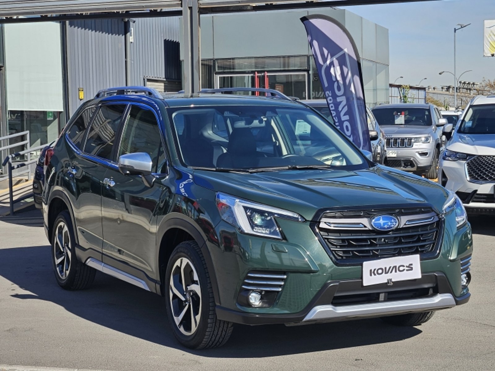 Subaru FORESTER 2.0 LIMITED EYESIGHT AT 4X4 2024 - Foto 3 de 20