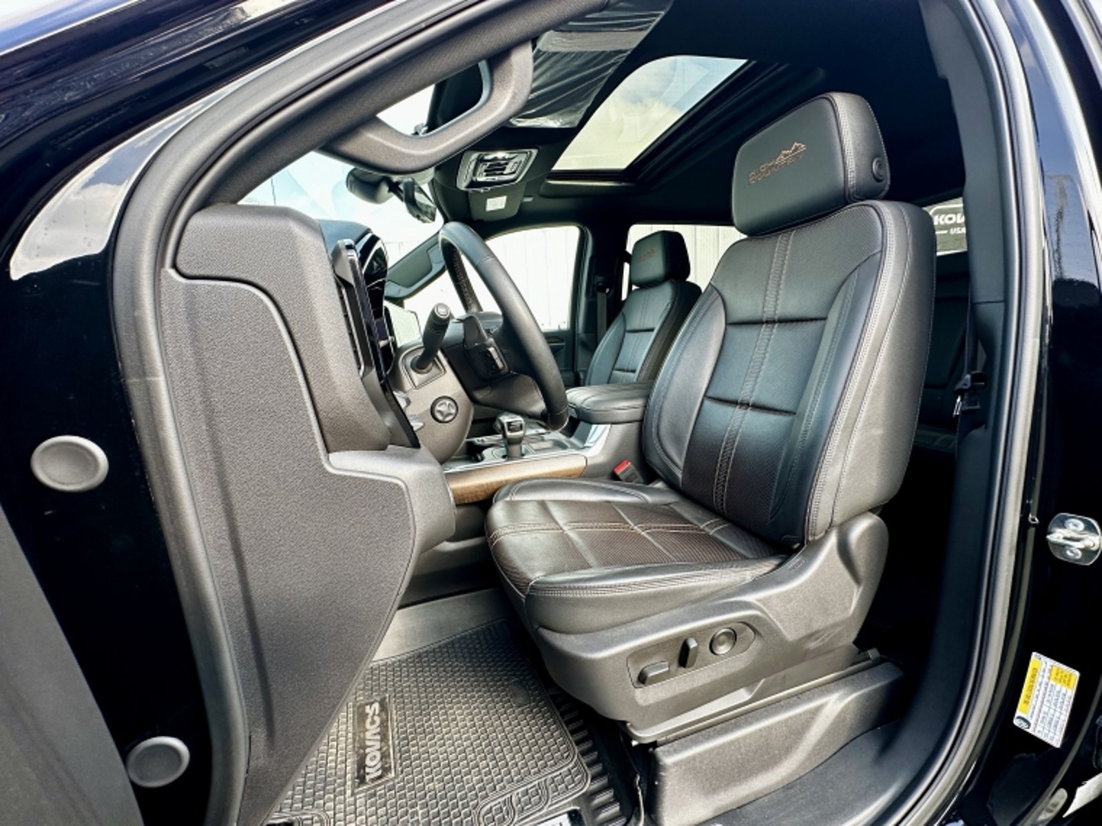 CHEVROLET SILVERADO 3.0 AUT 2025 - Imagen 10 de 20