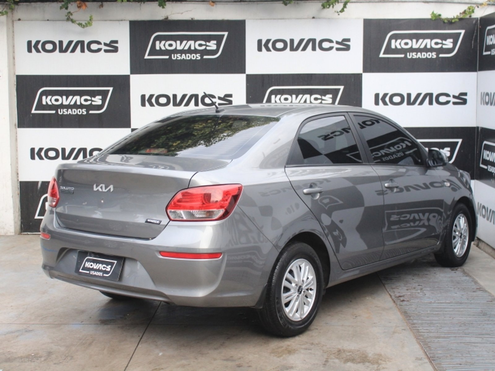 KIA SOLUTO 1.4  LX MT 2024 - Imagen 16 de 18