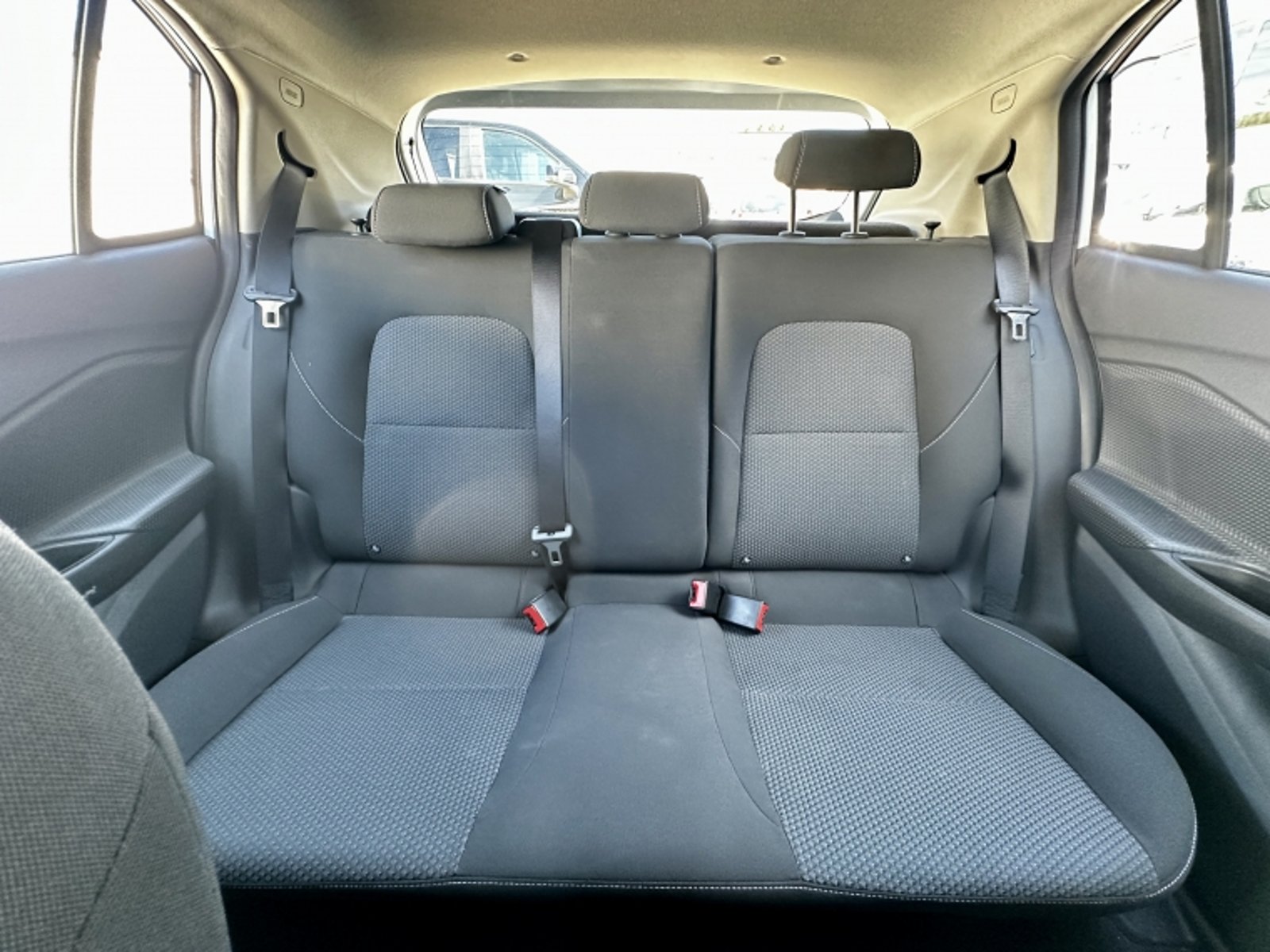 CHEVROLET ONIX 1.0 HB LTZ P2 MT 2025 - Imagen 17 de 20
