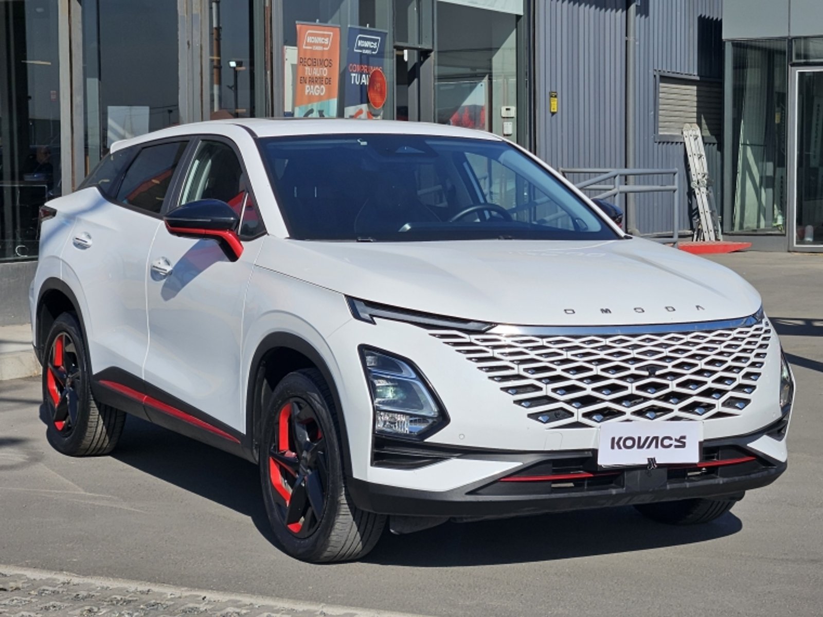 OMODA C5 LUXURY AT 1.5T 2024 - Foto 3 de 20