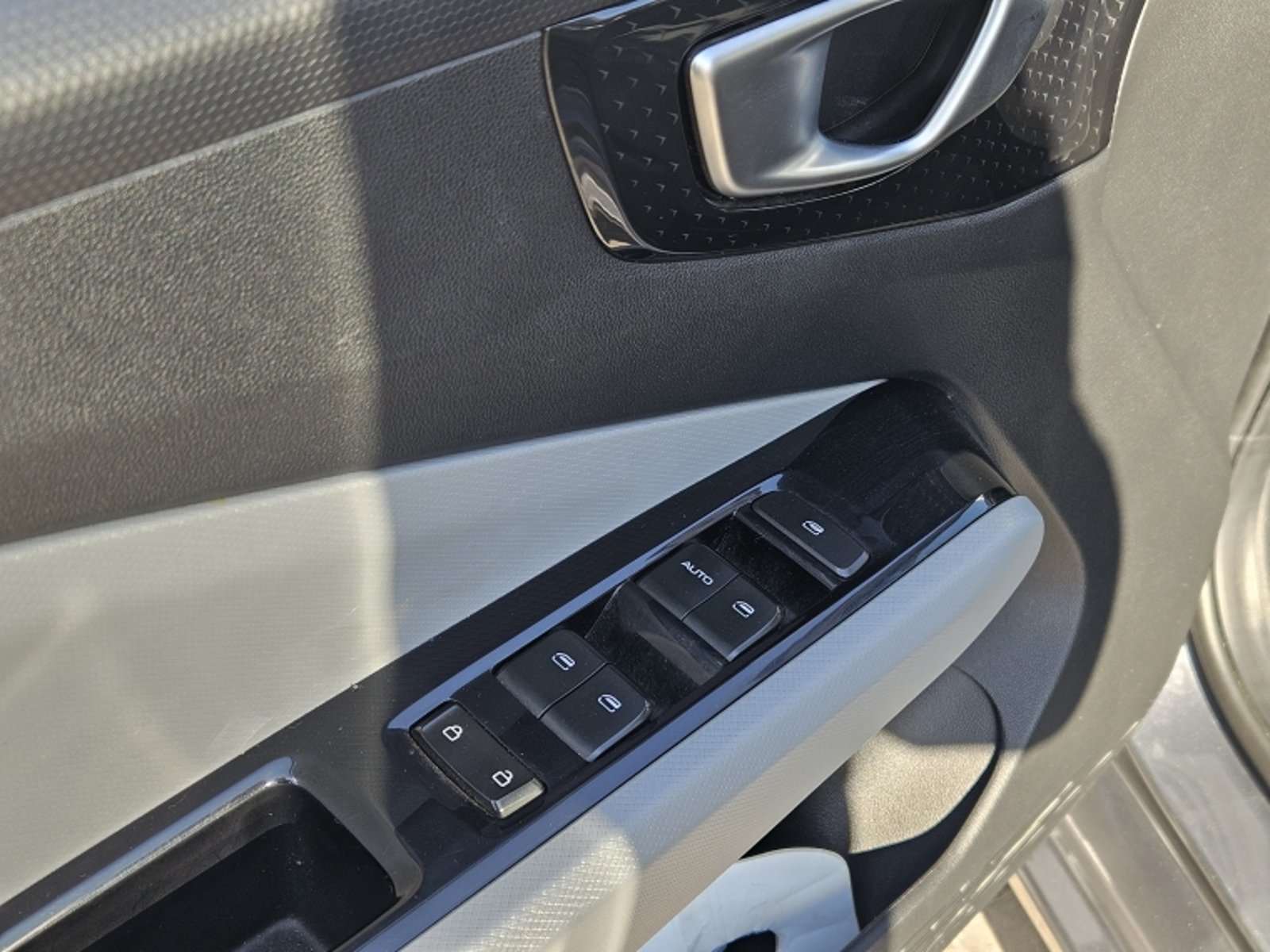 CHEVROLET SAIL 1.5 LTZ AT 2024 - Imagen 14 de 19