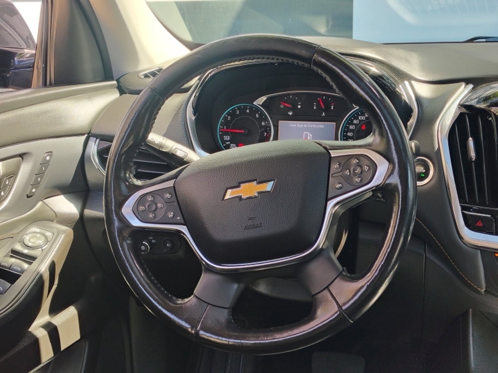 CHEVROLET TRAVERSE 3.6 PREMIER AT 4X4 2022 - Imagen 12 de 20