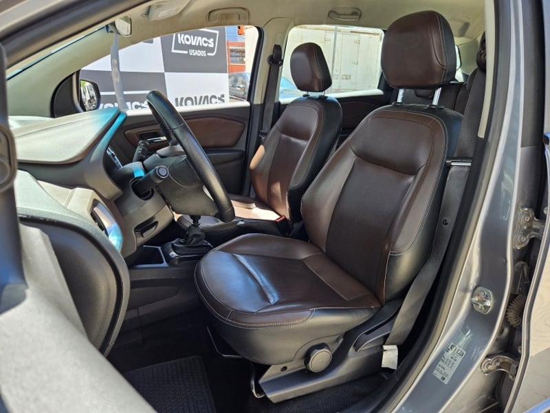 Chevrolet SPIN 1.8 PREMIER MT 2021 - Imagen 15 de 19
