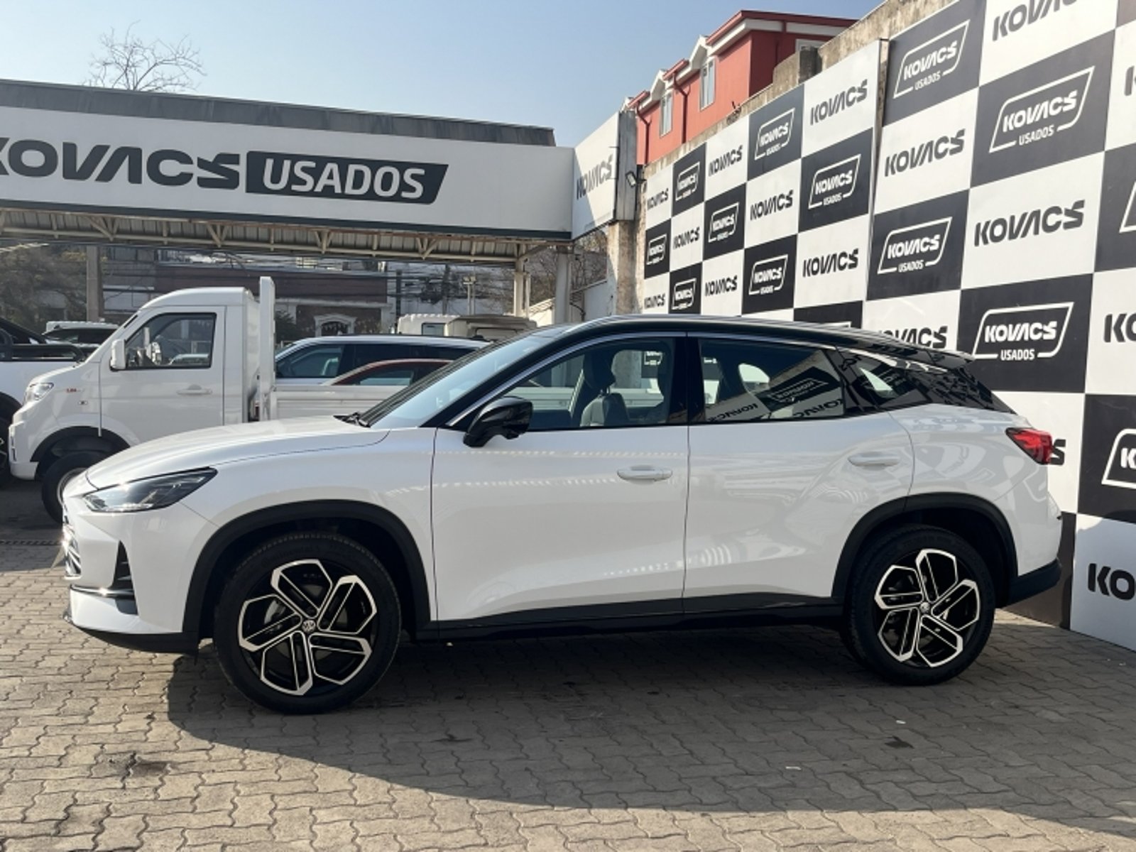 MG ONE DLX AT 2023 - Foto 2 de 20